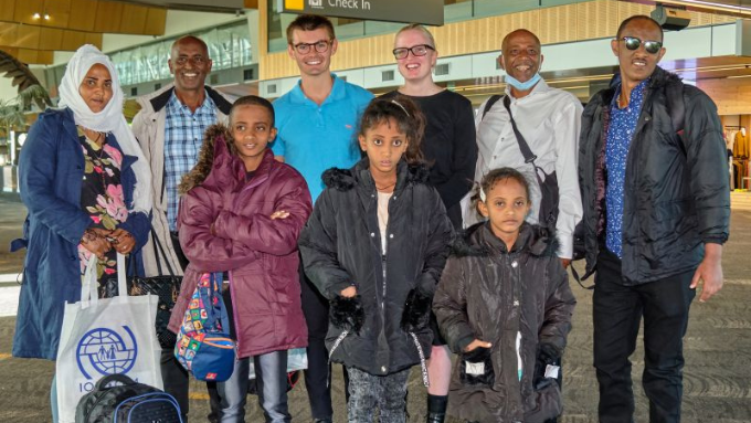 refugees being welcomed into new Zealand thanks to DLA piper new Zealand  